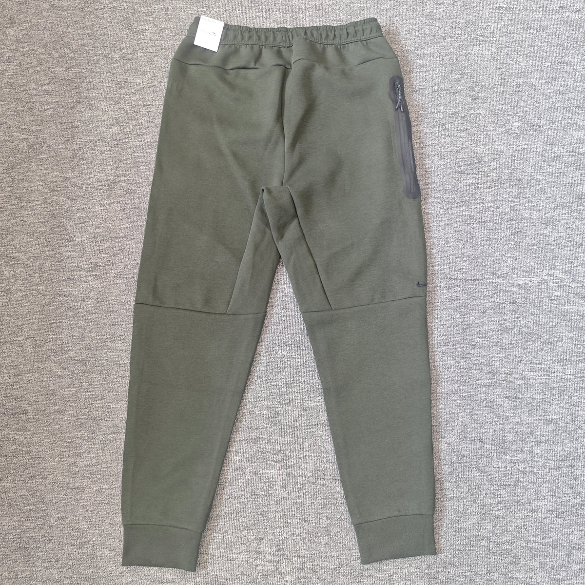 Nike Sportswear Tech Fleece Slim-Fit Colorblock Joggers