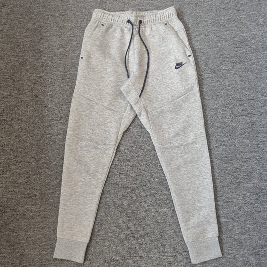 Nike Sportswear Tech Fleece Slim-Fit Joggers
