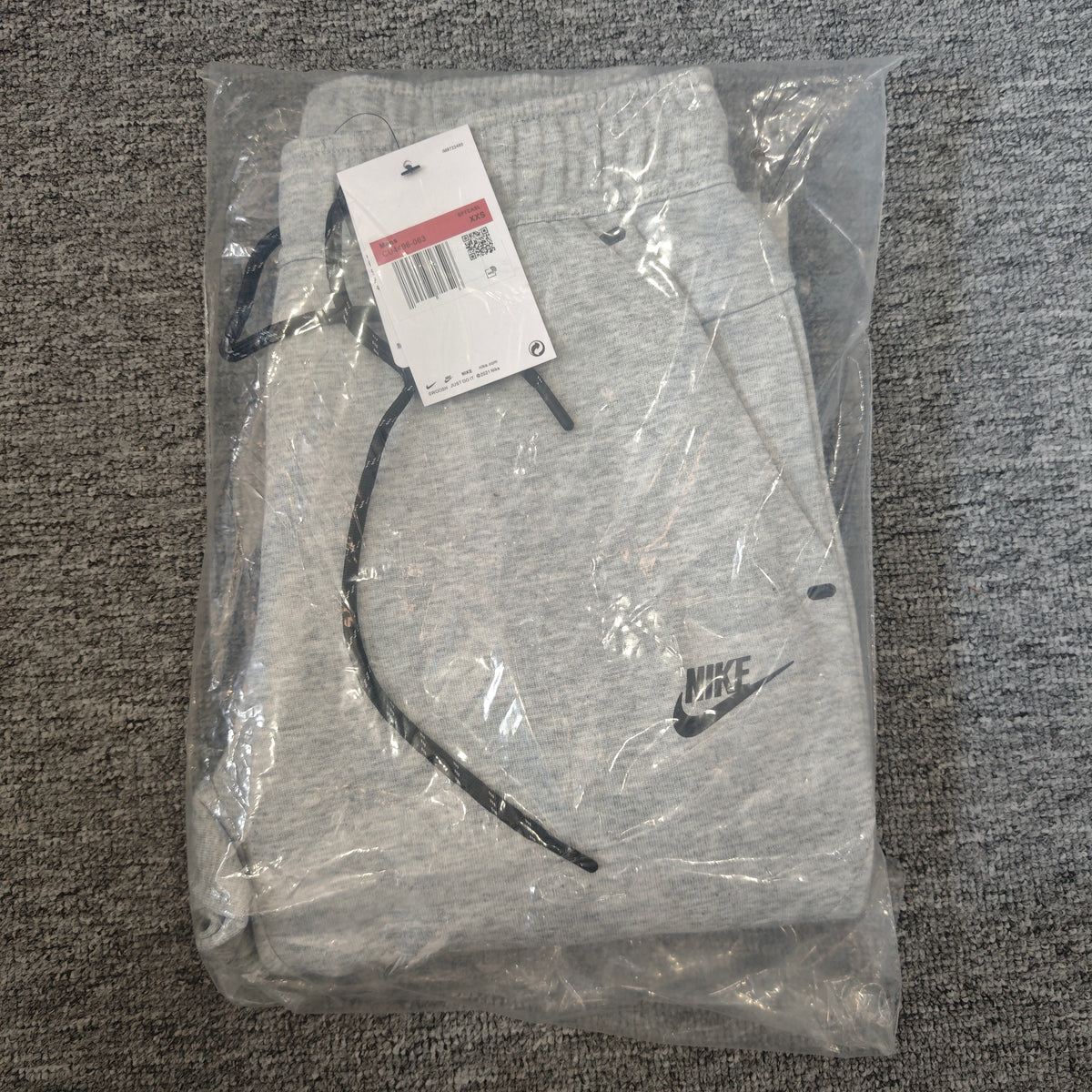 Nike Sportswear Tech Fleece Slim-Fit Joggers