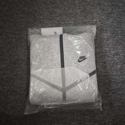 Nike Sportswear Tech Fleece Windrunner Full-Zip Hoodie