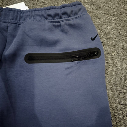 Nike Tech Fleece Men's Wide-Leg Open-Hem Pants