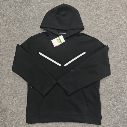 Nike Tech Men's Pullover Hoodie with Reflective Design Accents