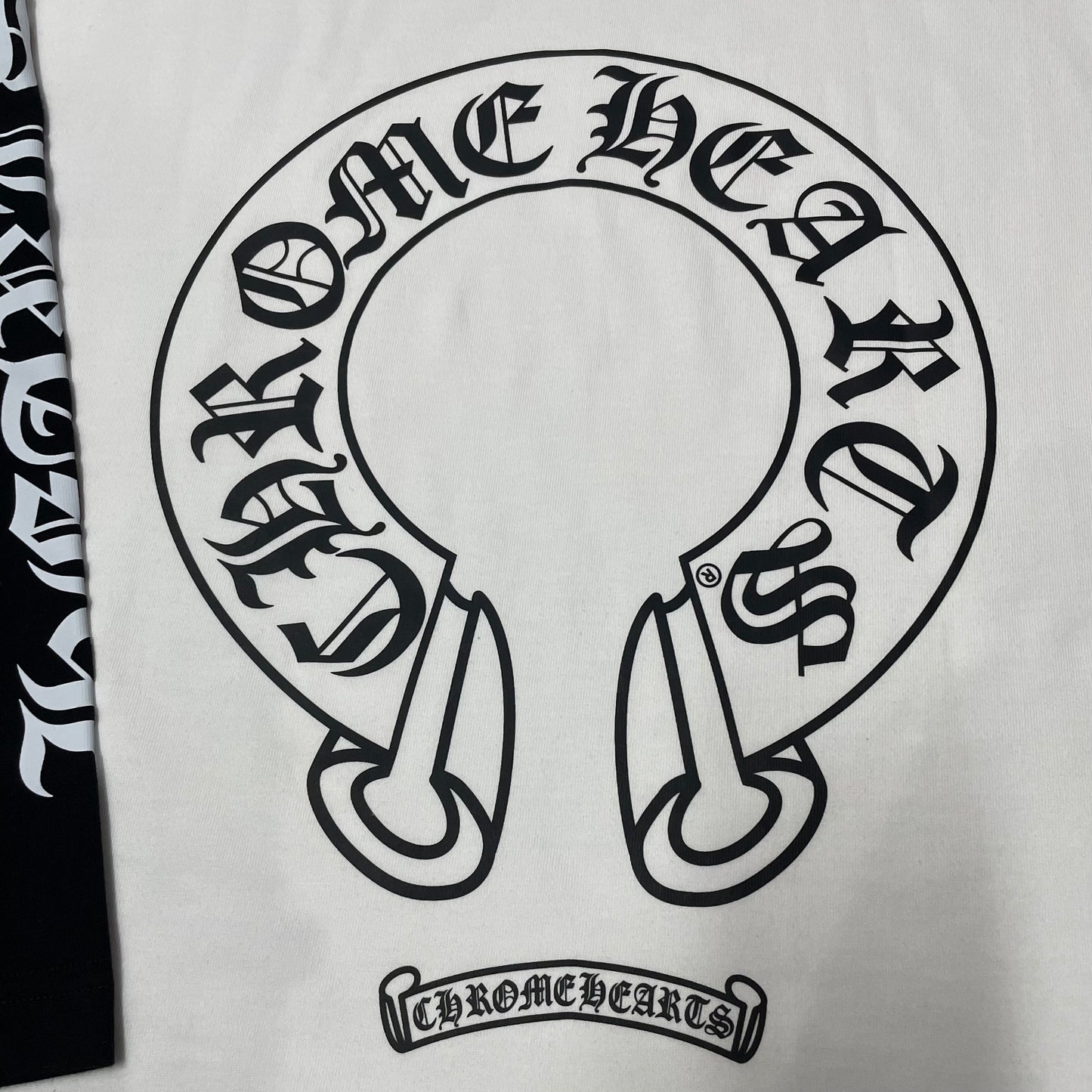 Chrome Hearts Horseshoe Neck Logo 3/4 Shirt