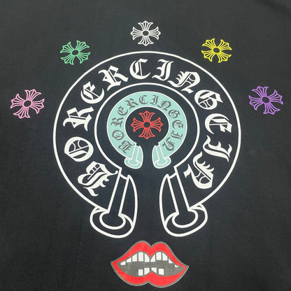 Detailed streetwear graphic printing quality on horseshoe cross t-shirt