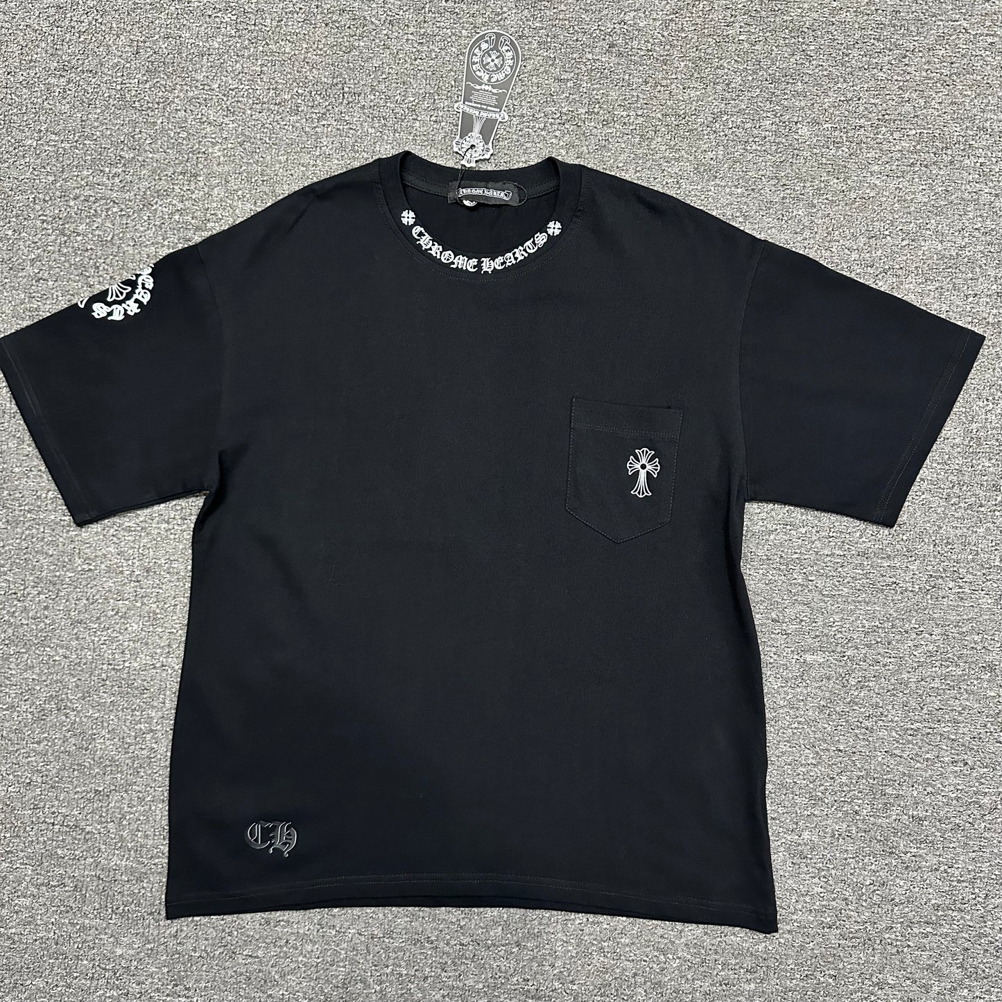 Chrome Hearts Circle Cross Logo T-Shirt