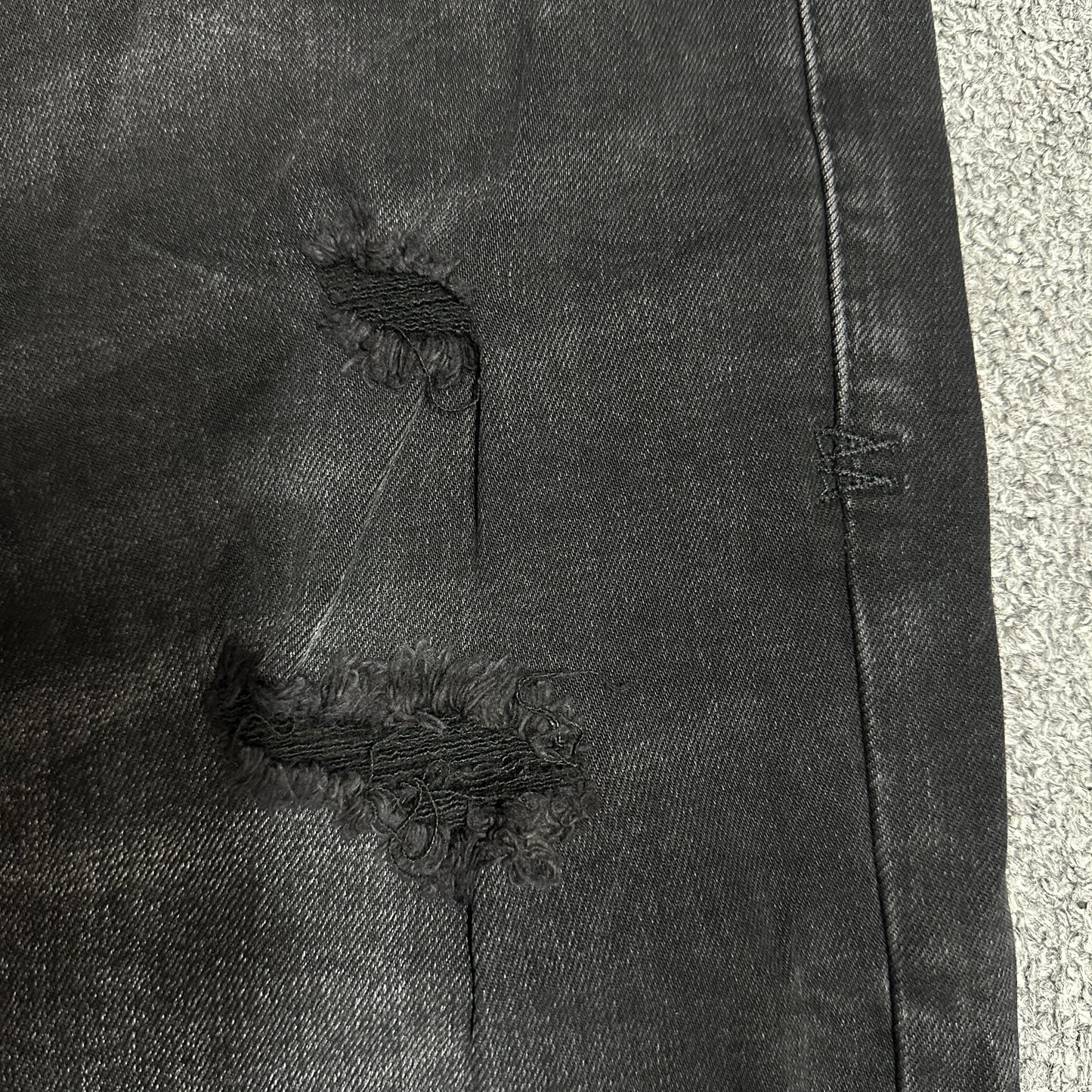 Ksubi Chitch Red Logo Distressed Jeans Washed Black