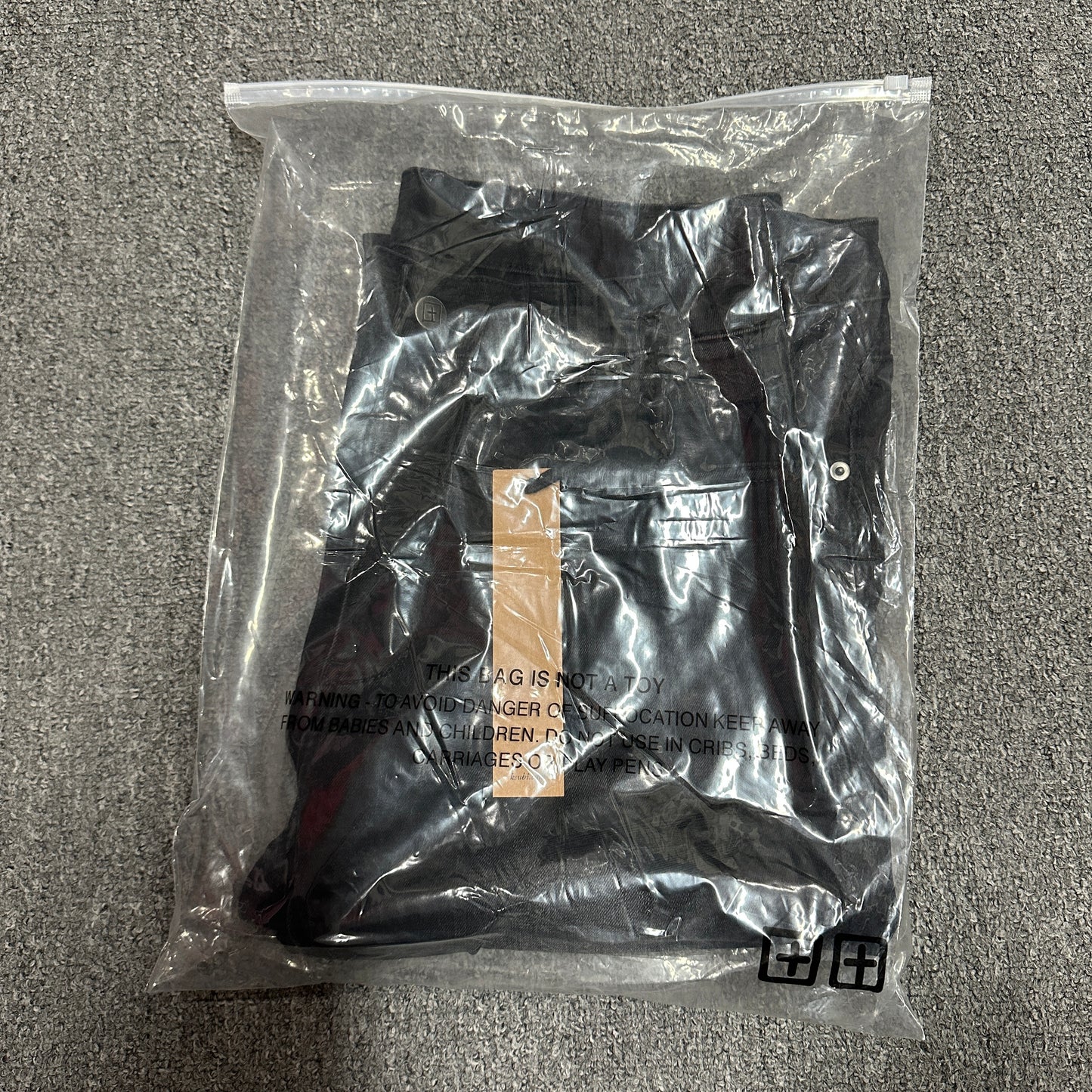 Ksubi Distressed Slim Jeans Black K10
