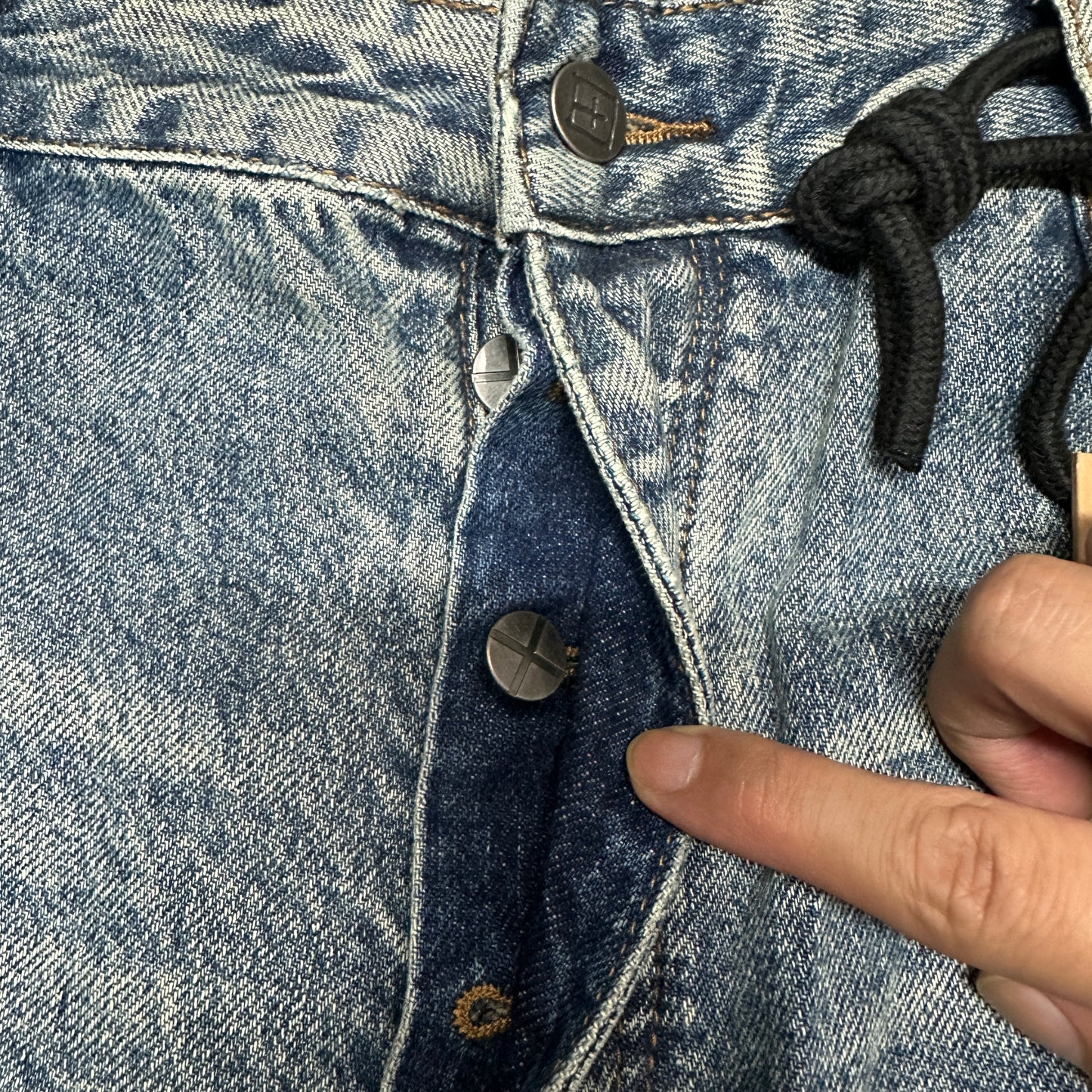 Ksubi Anti K Logo Relaxed Jeans Light Indigo