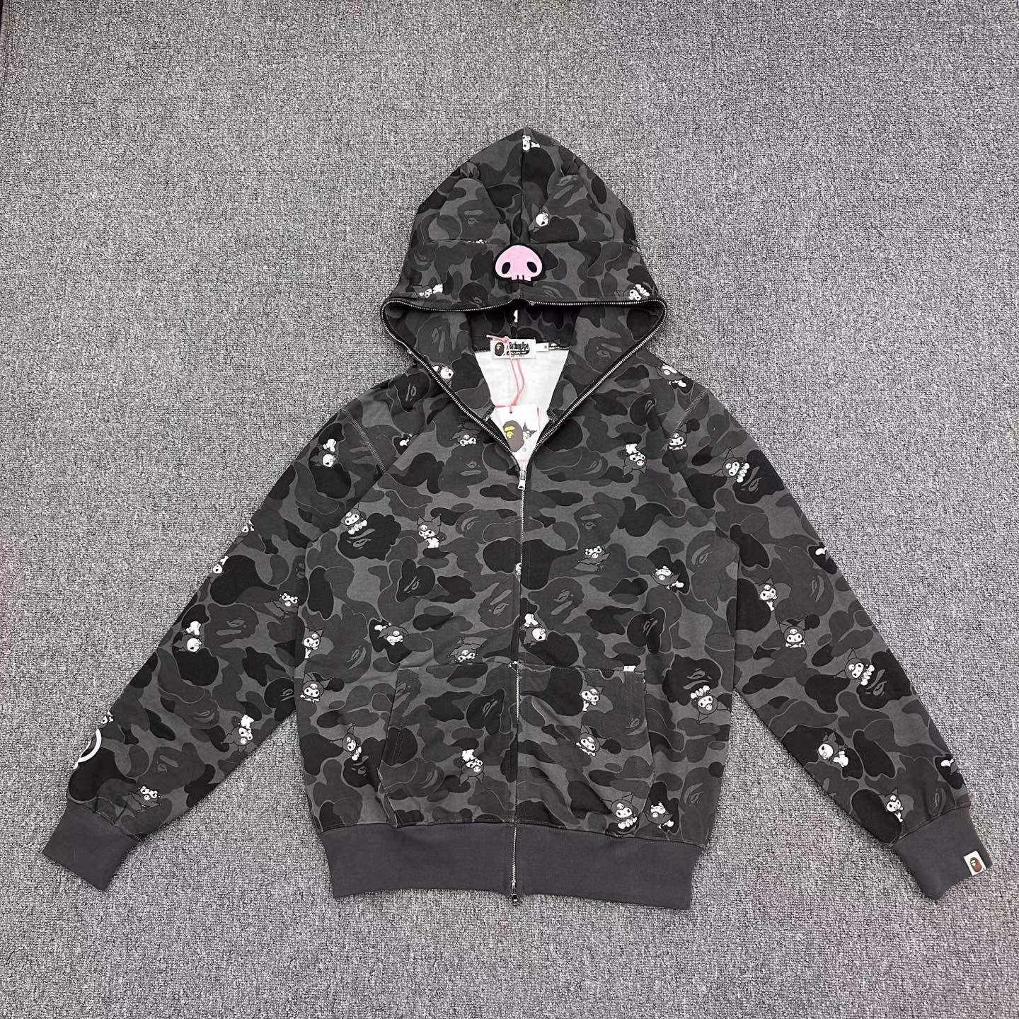 BAPE x Sanrio Characters Hello Kitty Camo Full Zip Hoodie