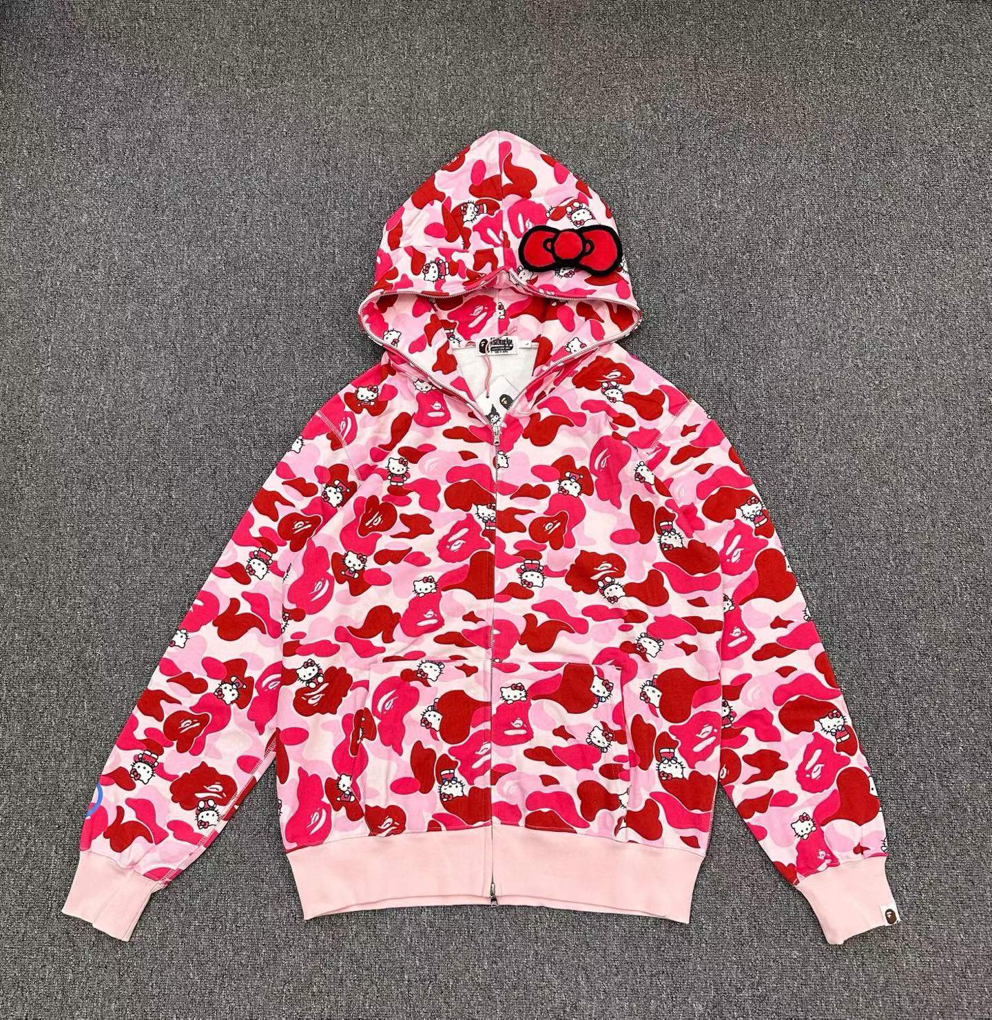 BAPE x Sanrio Characters Hello Kitty Camo Full Zip Hoodie