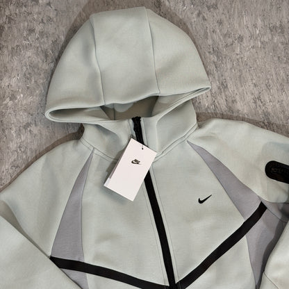 Nike Tech Men's Color-Block Full-Zip Fleece Windrunner Jacket