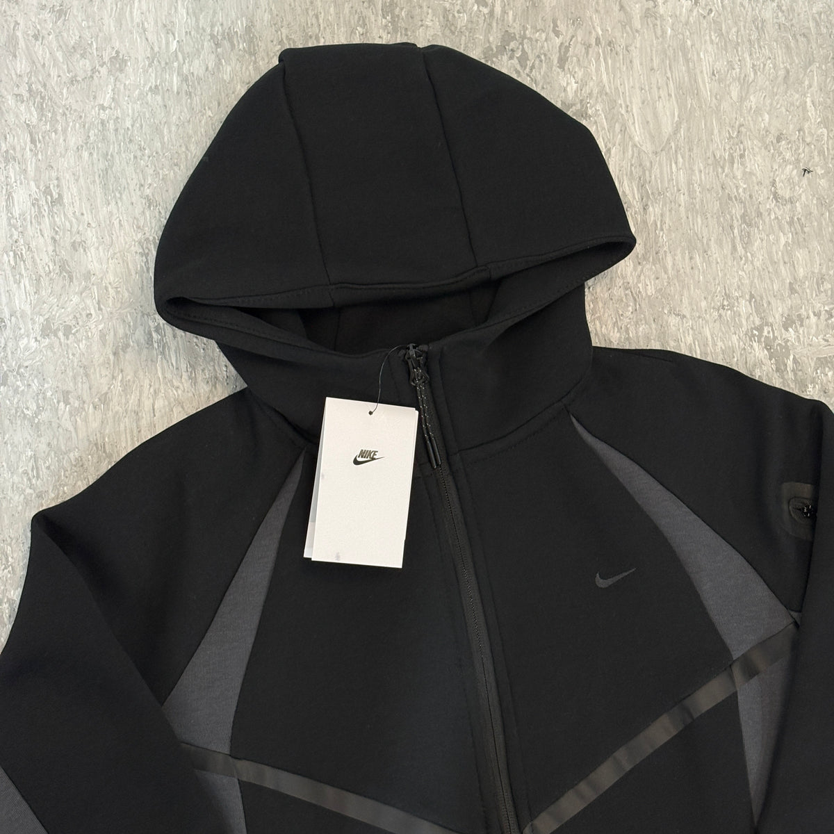 Nike Tech Men's Color-Block Full-Zip Fleece Windrunner Jacket