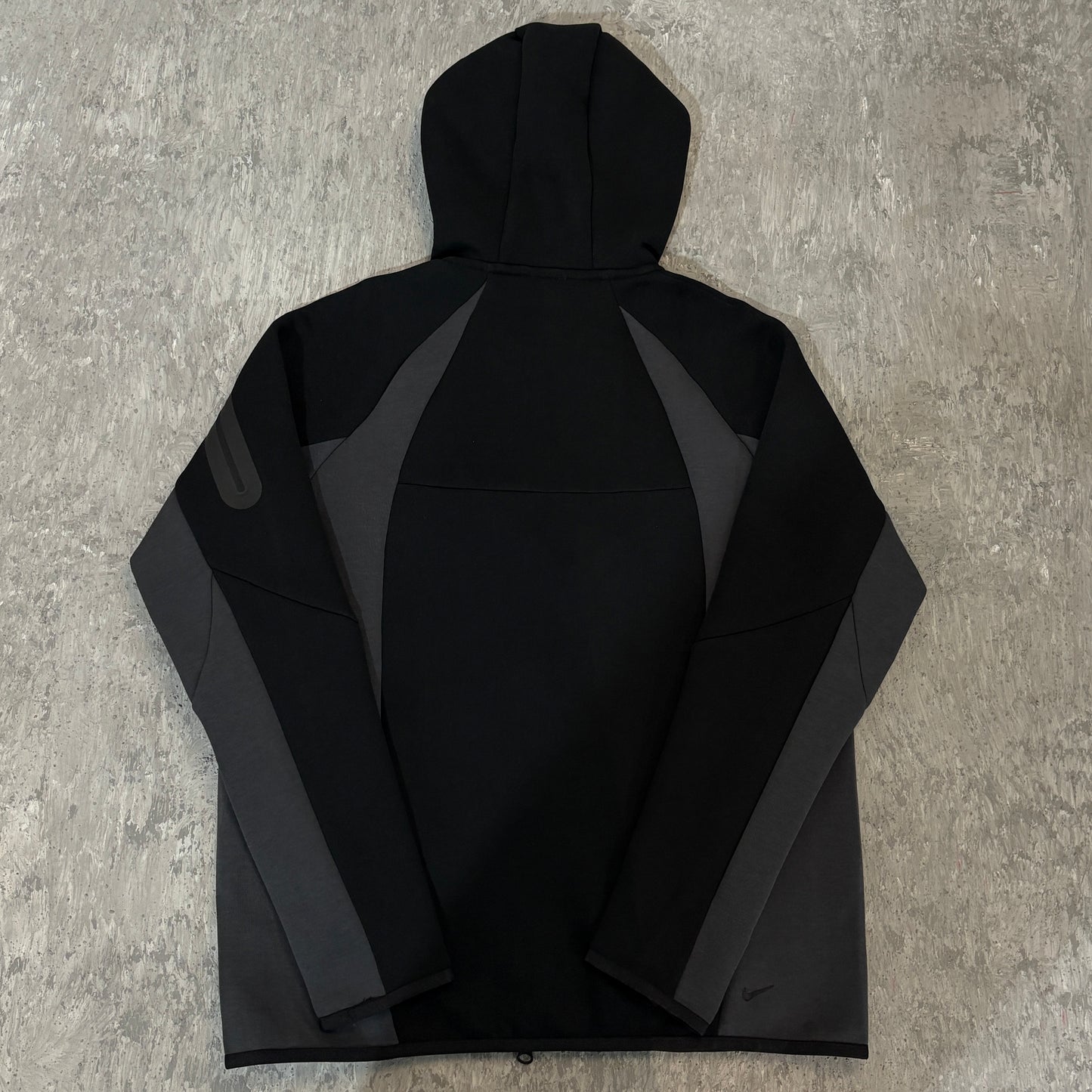 Nike Tech Men's Color-Block Full-Zip Fleece Windrunner Jacket