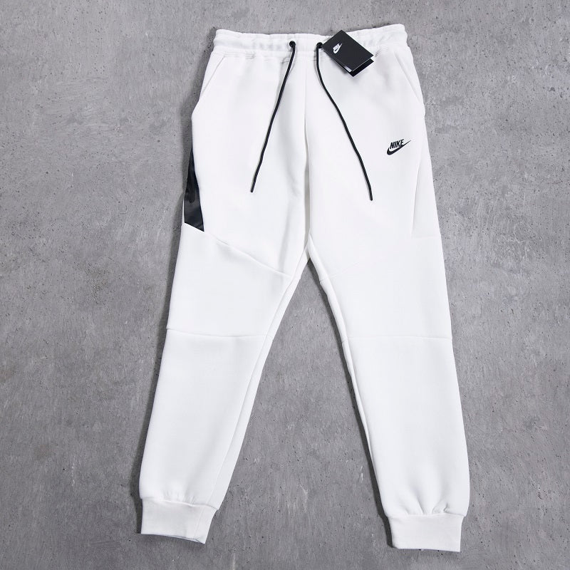 Nike Sportswear Tech Fleece Men's Slim Fit Joggers