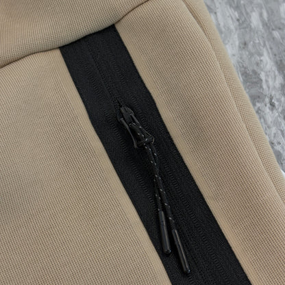 Nike Sportswear Tech Fleece Men's Tapered Color-Block Joggers