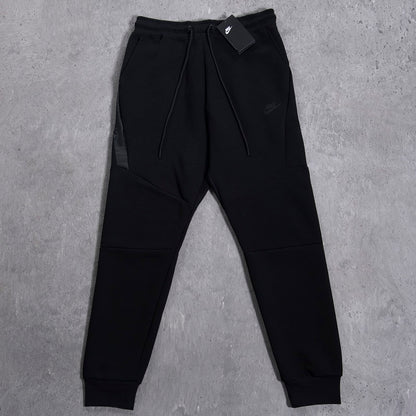 Nike Sportswear Tech Fleece Men's Slim Fit Joggers