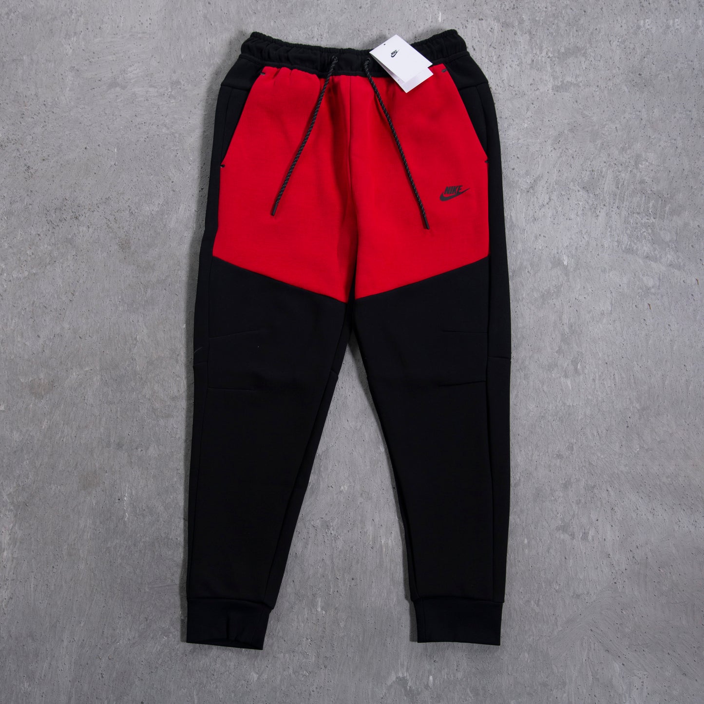 Nike Sportswear Tech Fleece Men's Tapered Color-Block Joggers