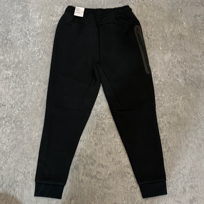 Nike Sportswear Tech Fleece Men's Tapered Color-Block Joggers