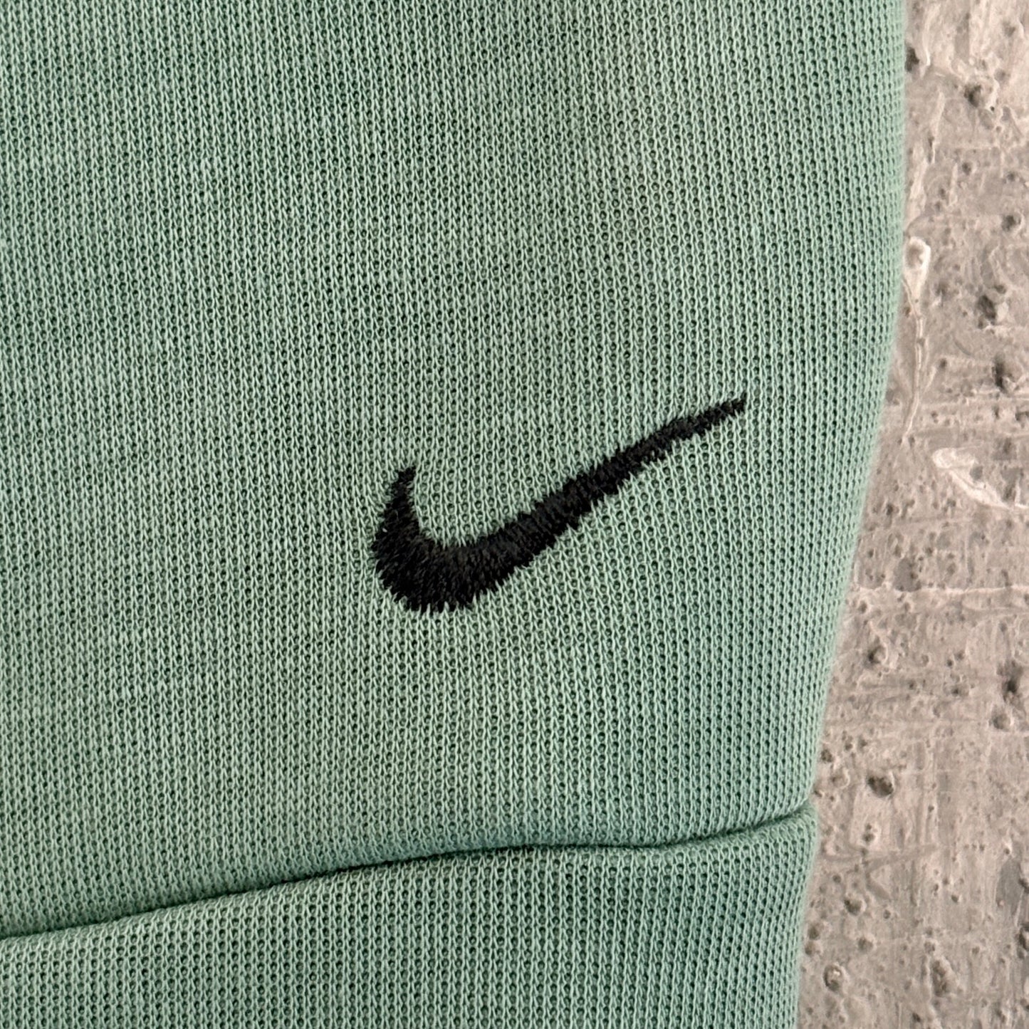 Nike Sportswear Tech Fleece Men's Tapered Color-Block Joggers