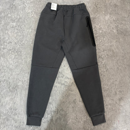 Nike Sportswear Tech Fleece Men's Slim Fit Joggers