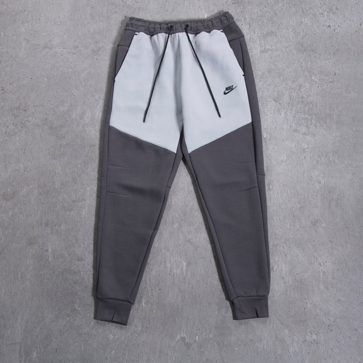 Nike Sportswear Tech Fleece Men's Slim Fit Joggers