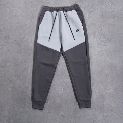 Nike Sportswear Tech Fleece Men's Slim Fit Joggers