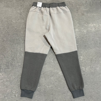 Nike Sportswear Tech Fleece Slim Fit Joggers