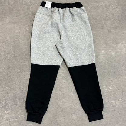 Nike Sportswear Tech Fleece Slim Fit Joggers