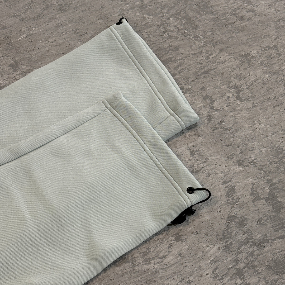 Nike Tech Men's Color-Block Open-Hem Fleece Pants
