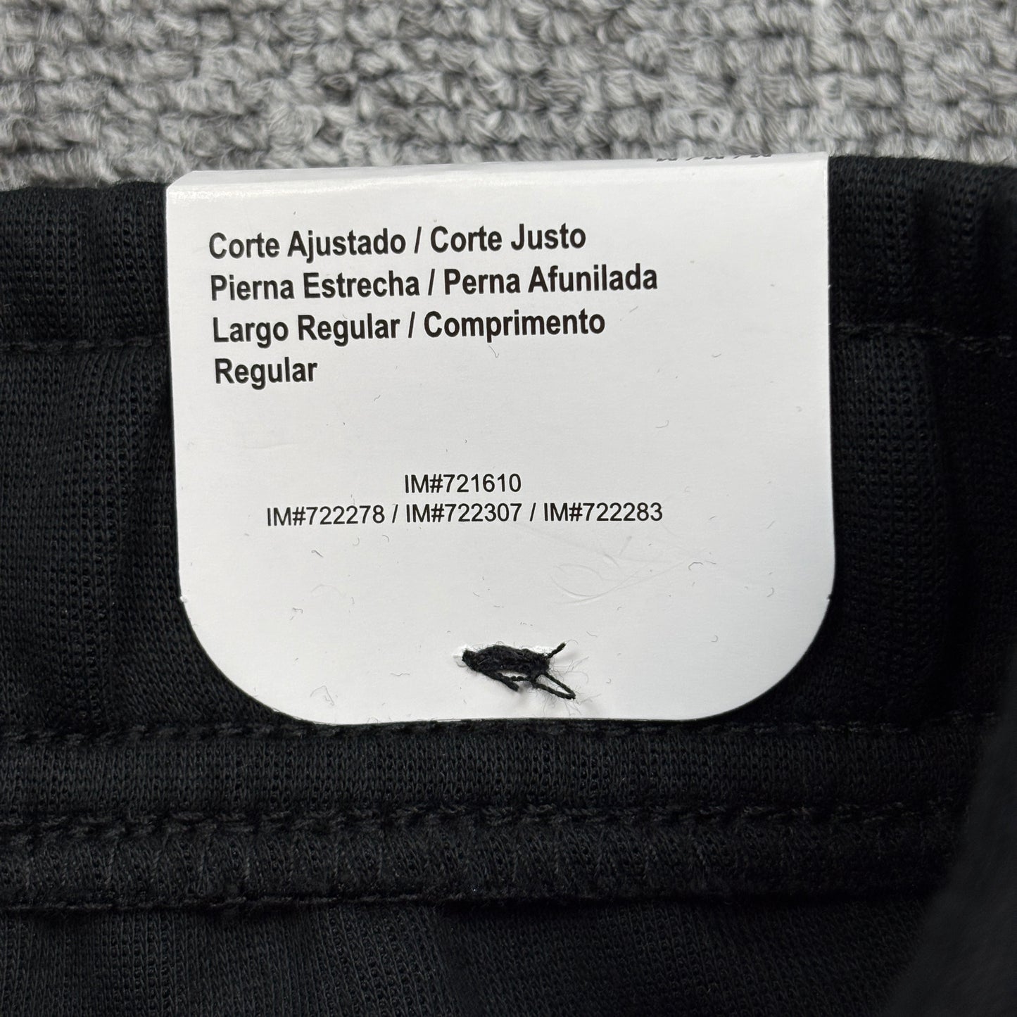 Nike Tech Men's Fleece Joggers with Reflective Accents