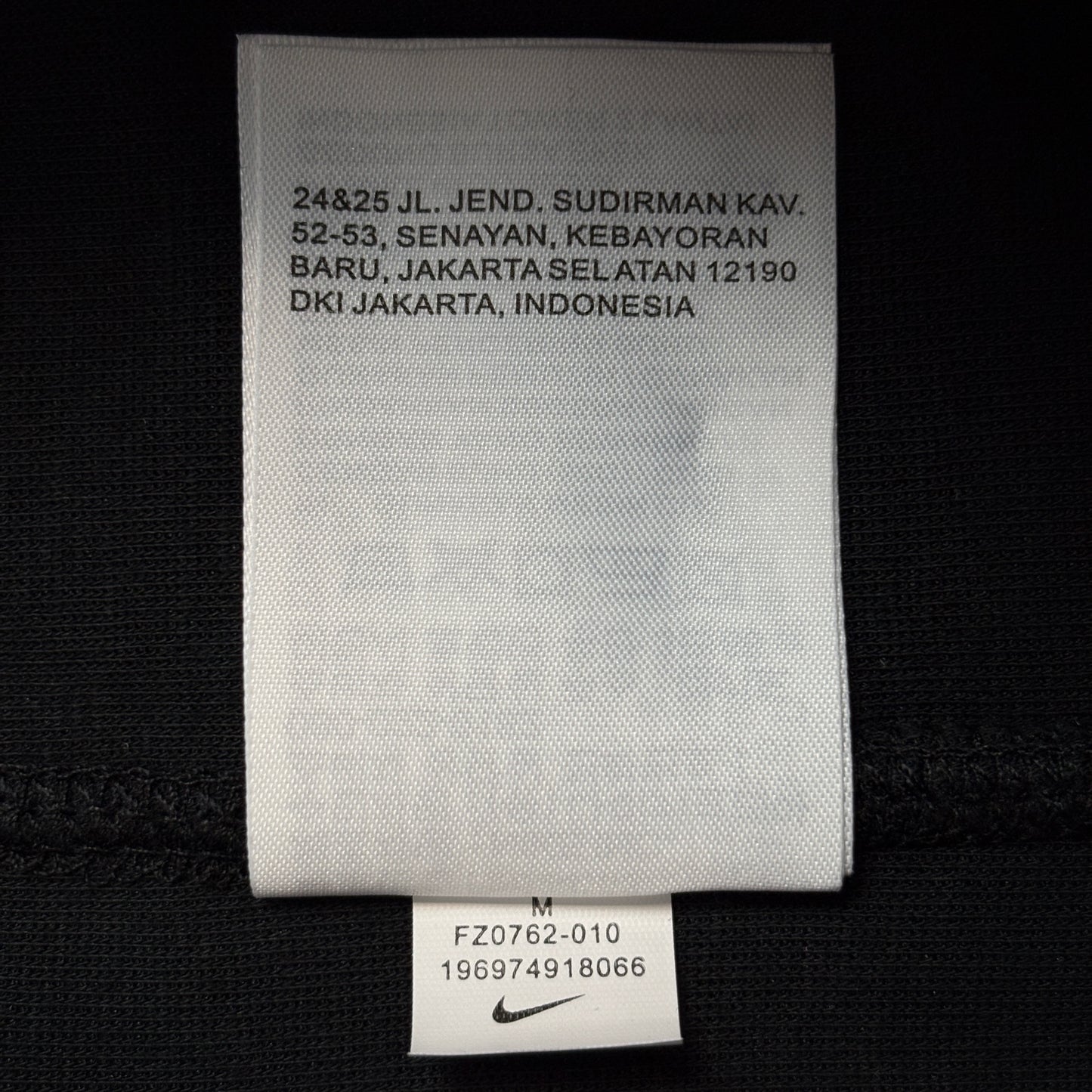 Nike Tech Men's Fleece Joggers with Reflective Accents