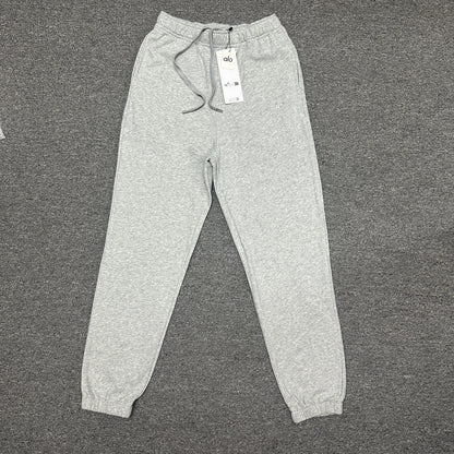 Alo Yoga Accolade Sweatpants Front View Heavyweight Fleece Joggers Wholesale