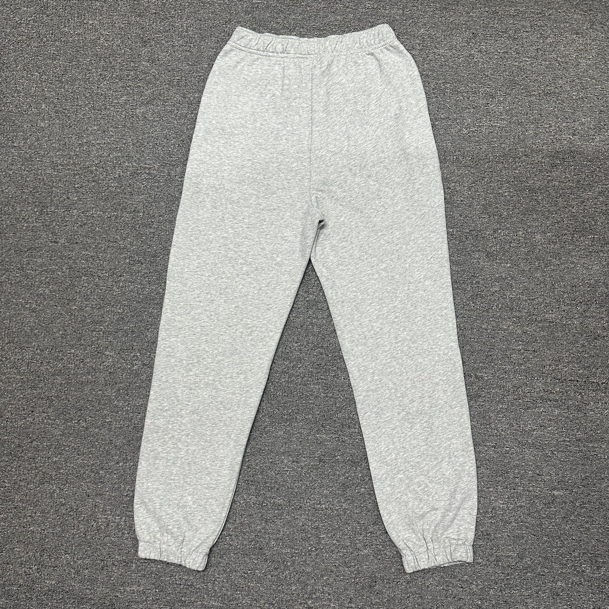 Alo Yoga Accolade Sweatpants Back View Cuffed Unisex Sweatpants