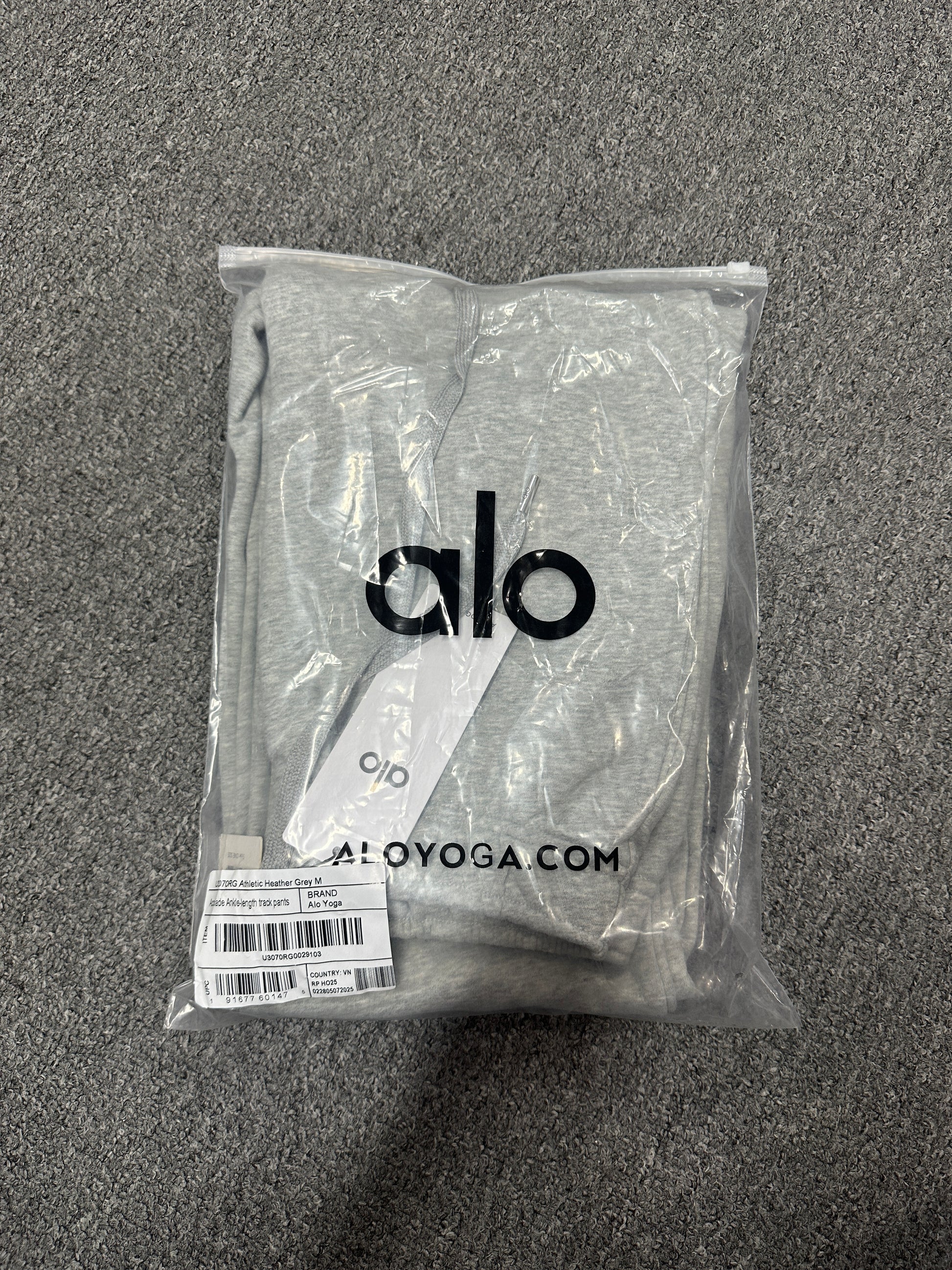 Alo Yoga Custom Branded Clear Dustproof Polybag Packaging