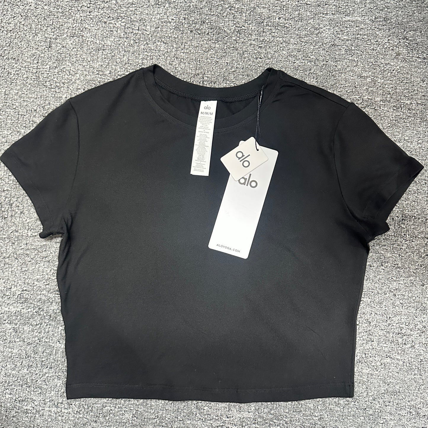 ALO Alosoft Crop Finesse Short Sleeve in Black front view