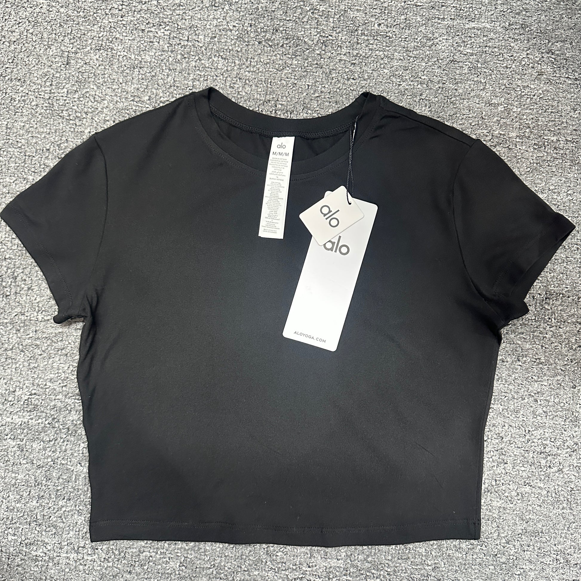 ALO Alosoft Crop Finesse Short Sleeve in Black front view