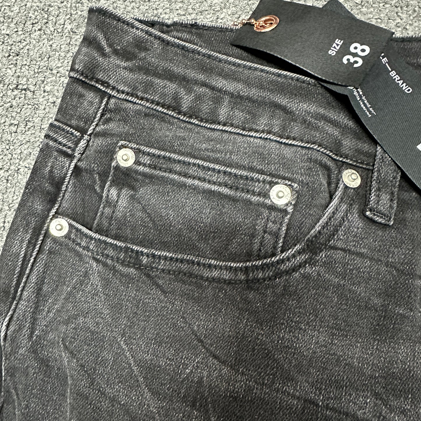 Purple Brand P004 Slim Flare Jeans Washed Black