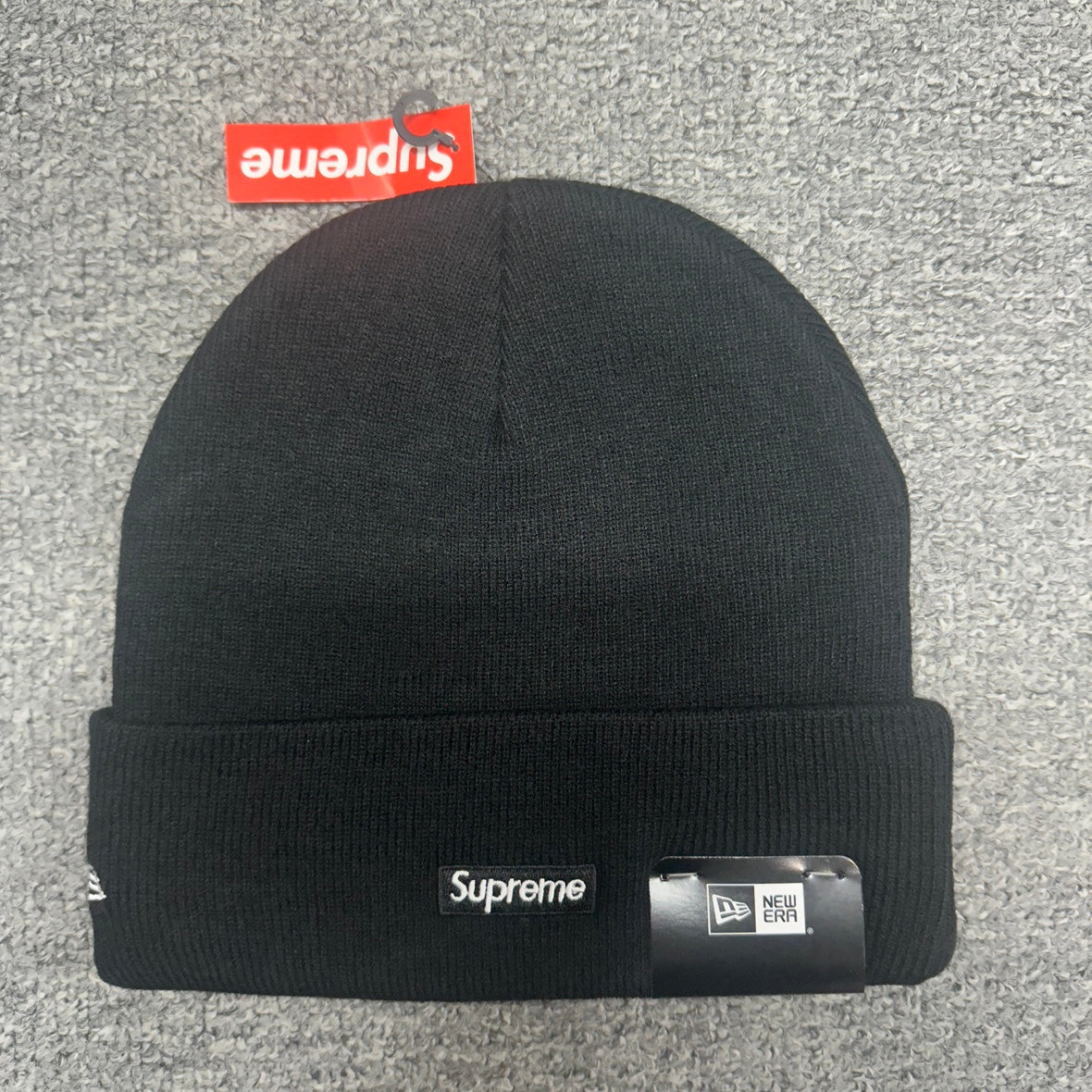 Supreme x New Era Cross Box Logo Beanie