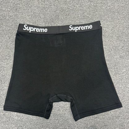 Supreme x Hanes Boxer Briefs (4 Pack)