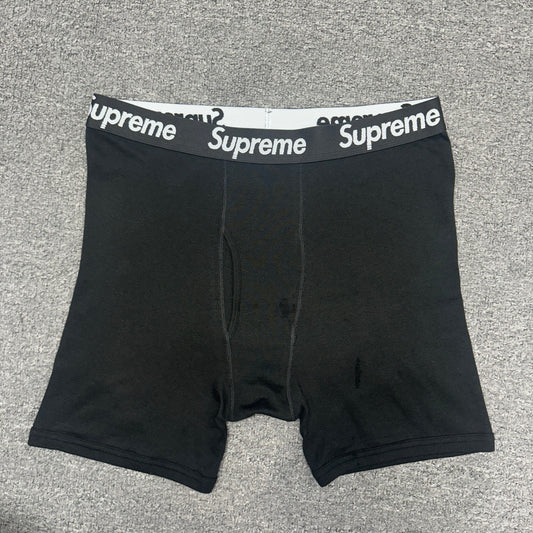 Supreme x Hanes Boxer Briefs (4 Pack)