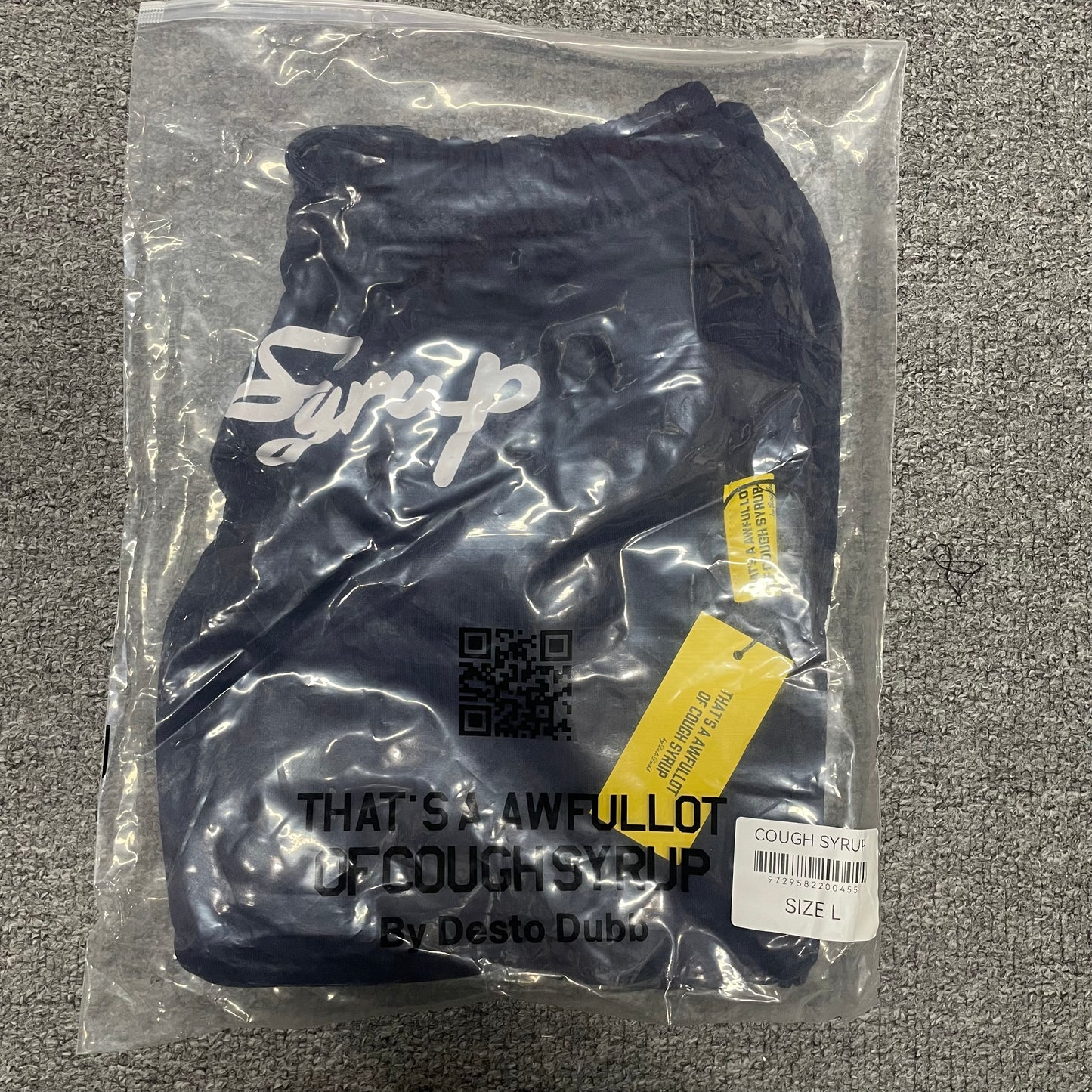 The "Wave" streetwear shorts