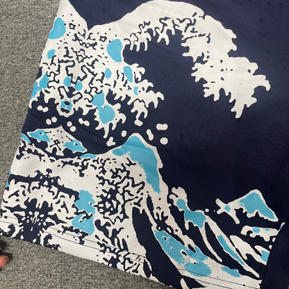 The "Wave" streetwear shorts