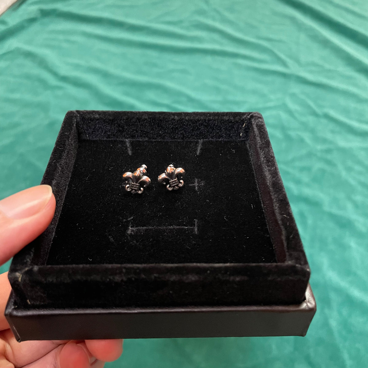 Fleur-de-Lis Screw-Back Stud Earrings