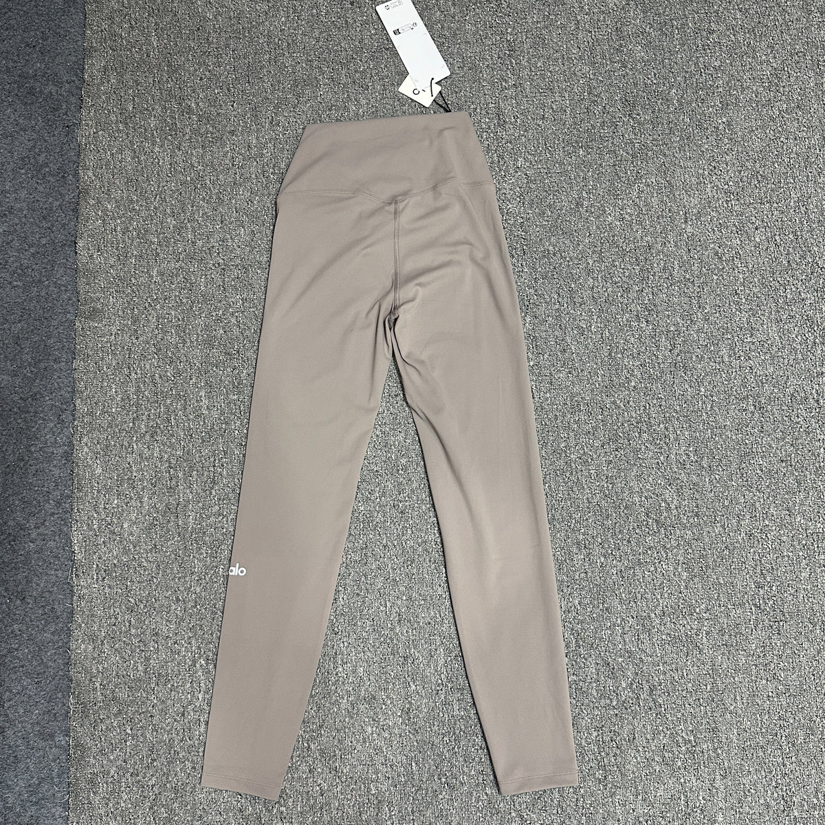 Alo Yoga High-Waist Airlift Leggings
