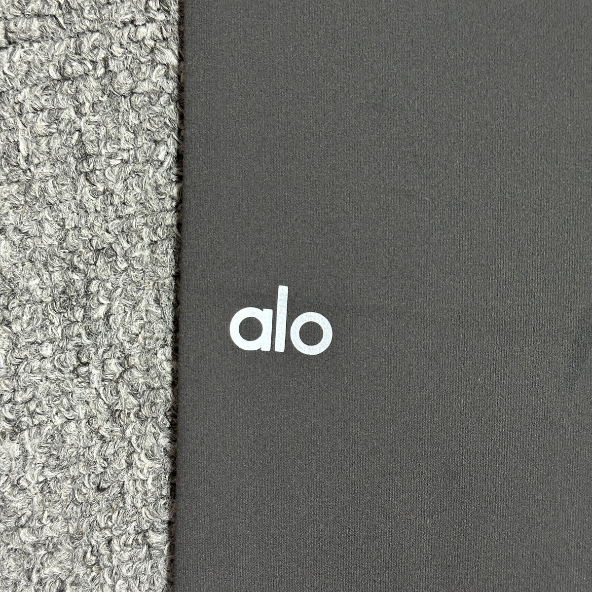 Alo Yoga High-Waist Airlift Leggings