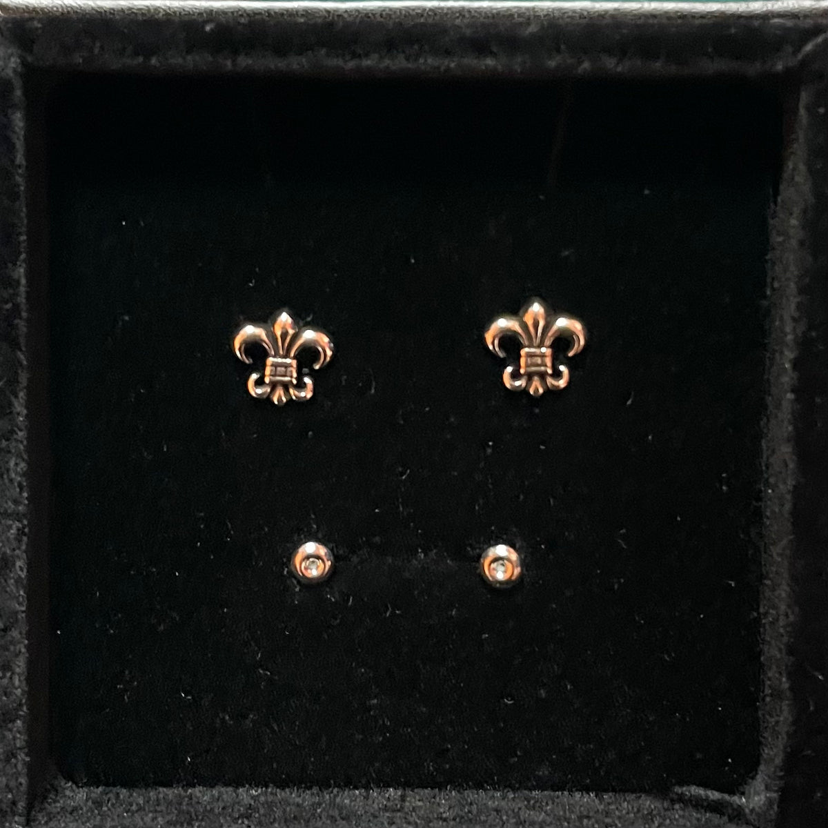 Fleur-de-Lis Screw-Back Stud Earrings