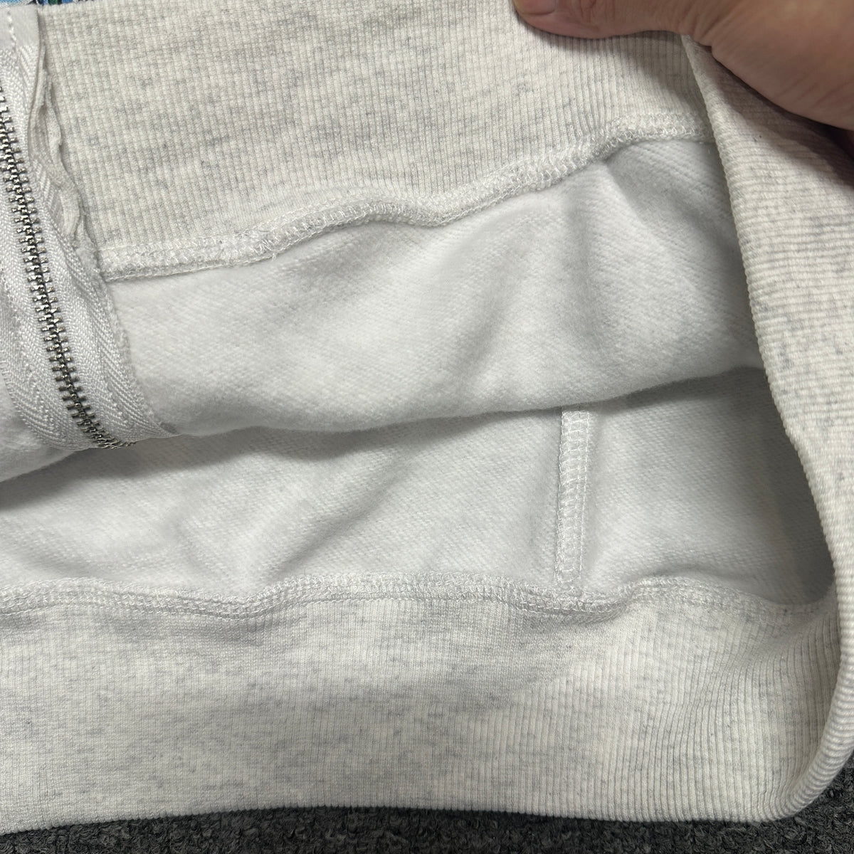 We Are Righteous "Risen King" Cropped Zip-Up Hoodie