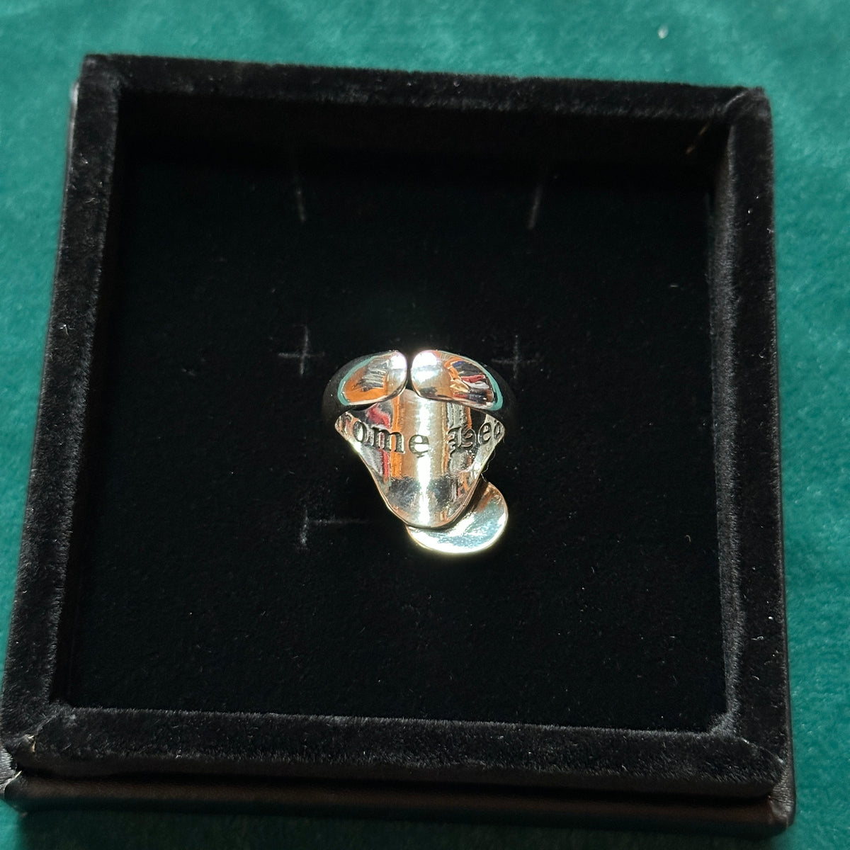Shark (cartoon) Head Ring" from Crazy Pig Designs