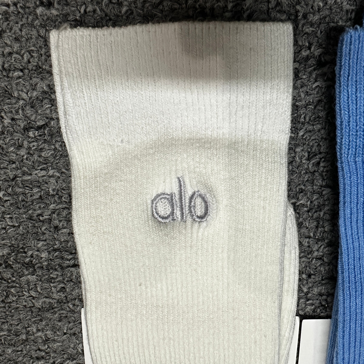 Alo Yoga Unisex Everyday Crew Sock
