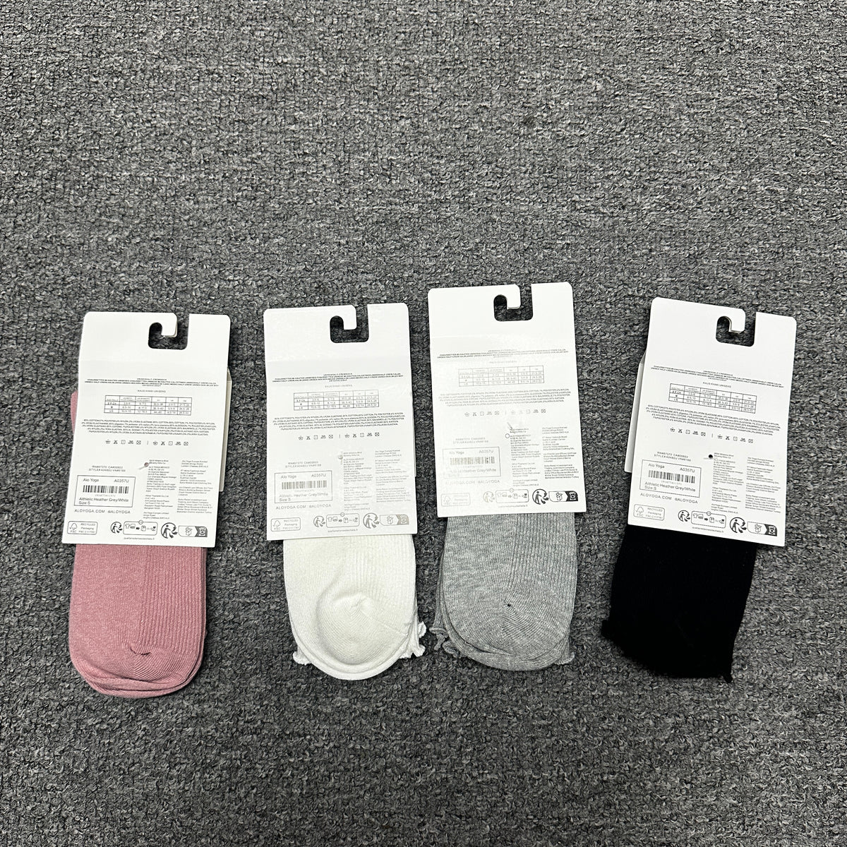 Alo Yoga Women's Lettuce Edge Socks
